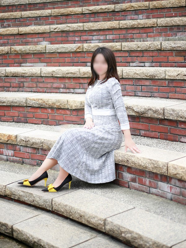 川畑由梨