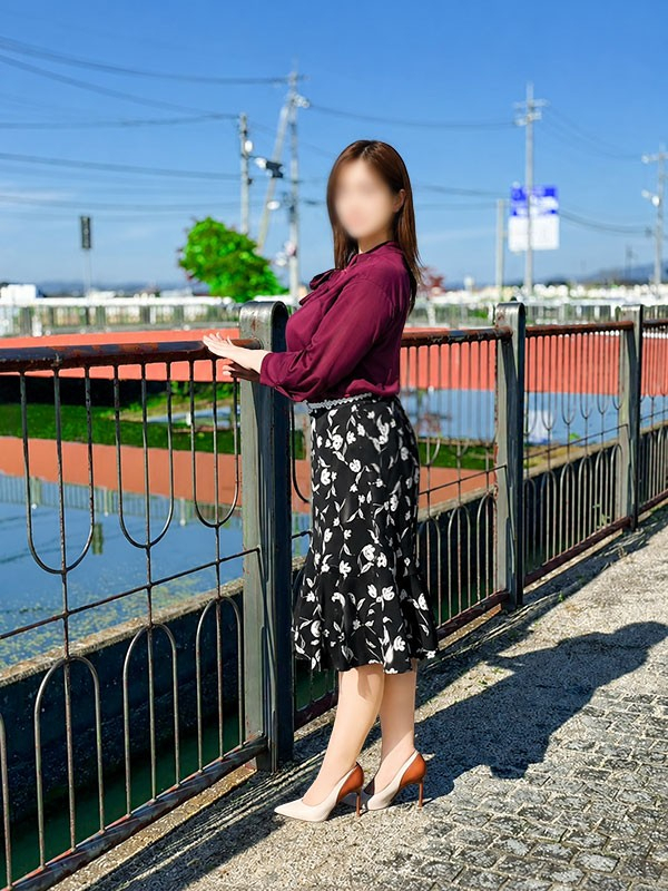 岩下 愛音