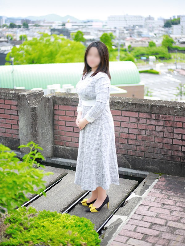 川畑由梨