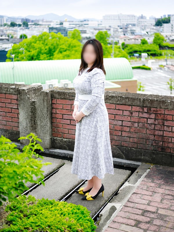 川畑由梨