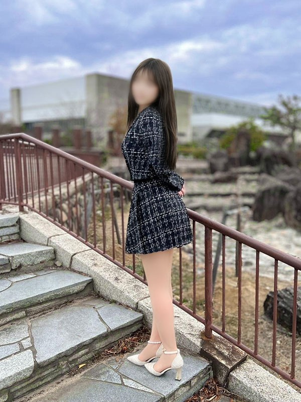 新田ありな