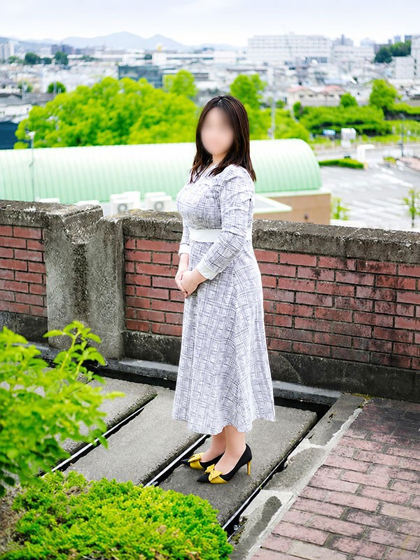 川畑由梨