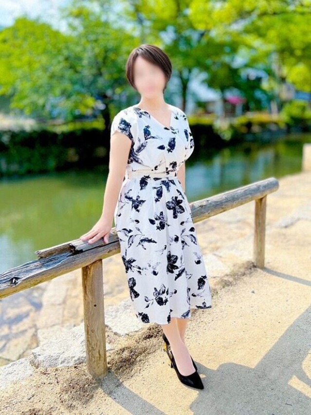 江崎 まゆみ