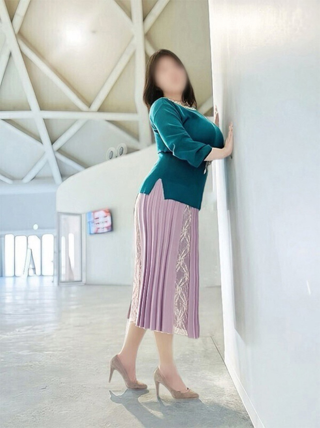 中岡早紀