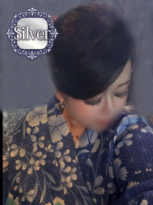 ローズ☆Silver（岡山人妻デリヘル Lip Kiss）