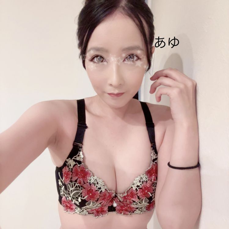 レディース‪𝐃𝐚𝐲‬•*¨*•.¸♬︎