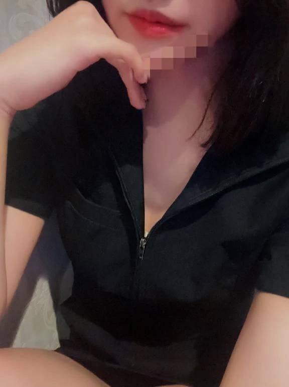 9/28 20時半から2時まで出勤です🩵