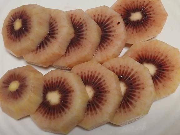 ゼスプリ・ルビーレッド