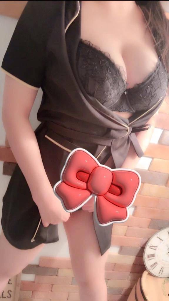お昼の出勤レアです♡♡ 沢山密着で癒すよ♡♡