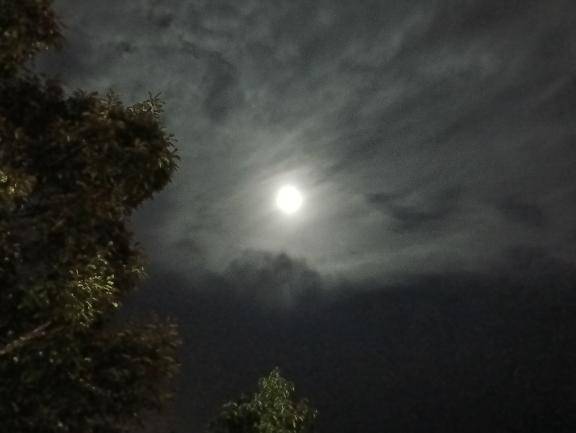 今暗闇の中にいる方々へ