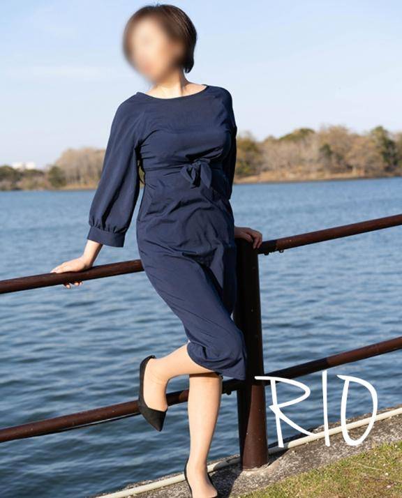 りお（マダム　スタイル(サンライズグループ)	）