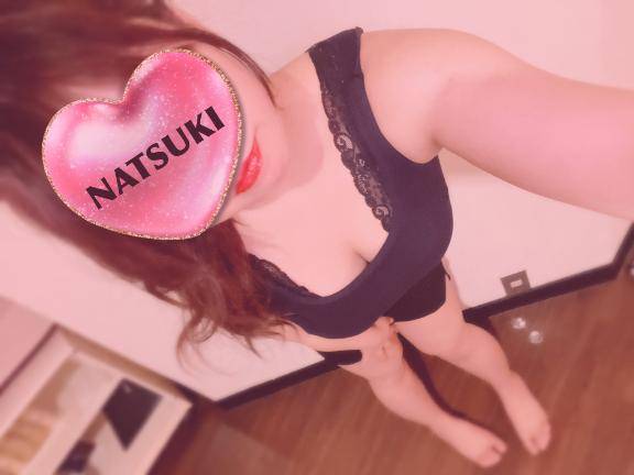 菜月-なつき-（淫らなｵﾝﾅ性体師…そして曖昧なひと時(本格派ｵｲﾙ性感ﾏｯｻｰｼﾞ)派遣型性感エステ）