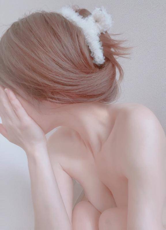 君美-なおみ-（淫らなｵﾝﾅ性体師…そして曖昧なひと時(本格派ｵｲﾙ性感ﾏｯｻｰｼﾞ)派遣型性感エステ）