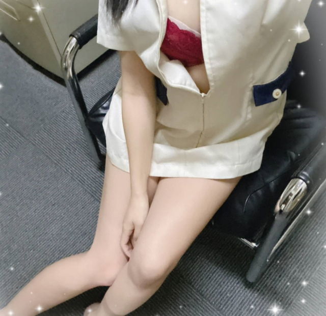 莉乃-りの-（淫らなｵﾝﾅ性体師…そして曖昧なひと時(本格派ｵｲﾙ性感ﾏｯｻｰｼﾞ)派遣型性感エステ）