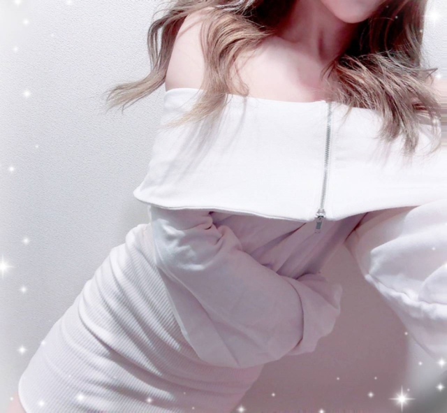 麗奈-れいな-（淫らなｵﾝﾅ性体師…そして曖昧なひと時(本格派ｵｲﾙ性感ﾏｯｻｰｼﾞ)派遣型性感エステ）