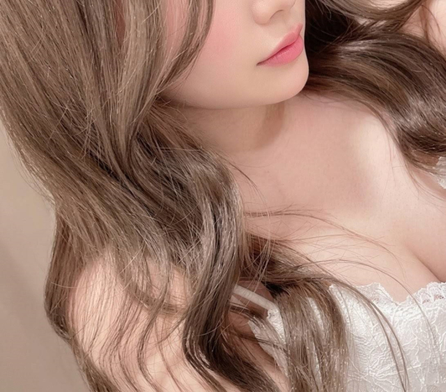 麗奈-れいな-（淫らなｵﾝﾅ性体師…そして曖昧なひと時(本格派ｵｲﾙ性感ﾏｯｻｰｼﾞ)派遣型性感エステ）