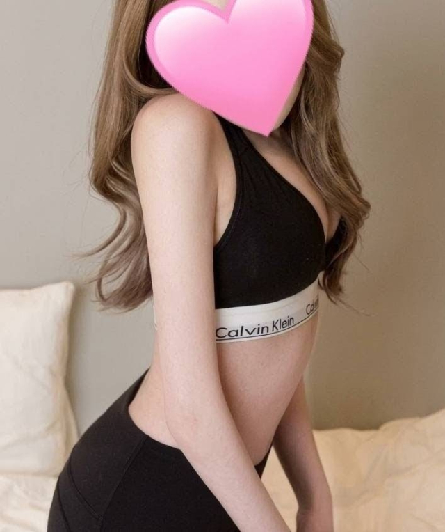 君美-なおみ-（淫らなｵﾝﾅ性体師…そして曖昧なひと時(本格派ｵｲﾙ性感ﾏｯｻｰｼﾞ)派遣型性感エステ）