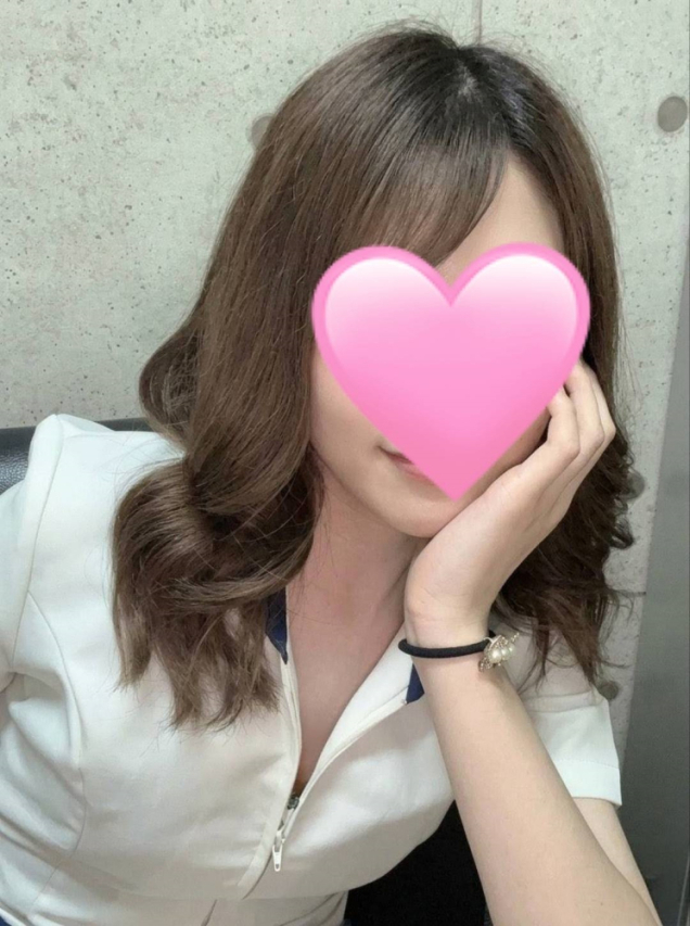 麗奈-れいな-（淫らなｵﾝﾅ性体師…そして曖昧なひと時(本格派ｵｲﾙ性感ﾏｯｻｰｼﾞ)派遣型性感エステ）