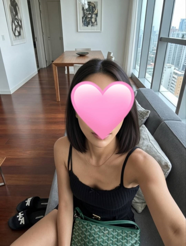 舞桜-まお-(淫らなオンナ性体師…そして曖昧なひと時(本格派オイル性感マッサージ)派遣型性感エステ)