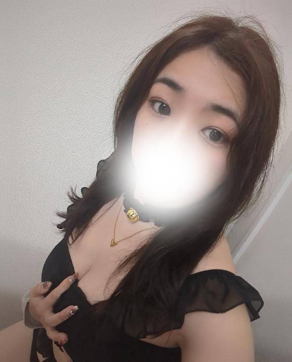 【この黒猫、飼ってくれる？💕】