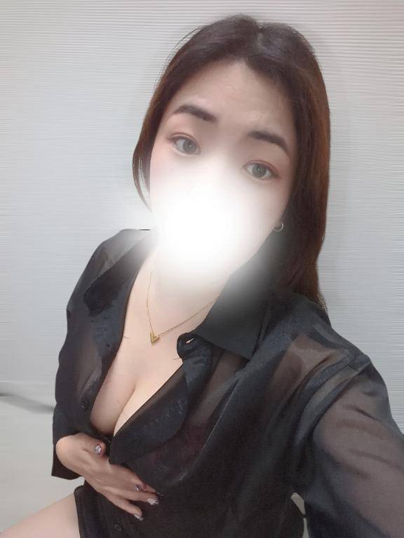 黒シャツって好き？💕︎