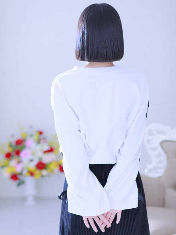 しろ★黒髪清楚ドM女子(フルフル☆60分10,000円☆(RUSH ラッシュグループ))