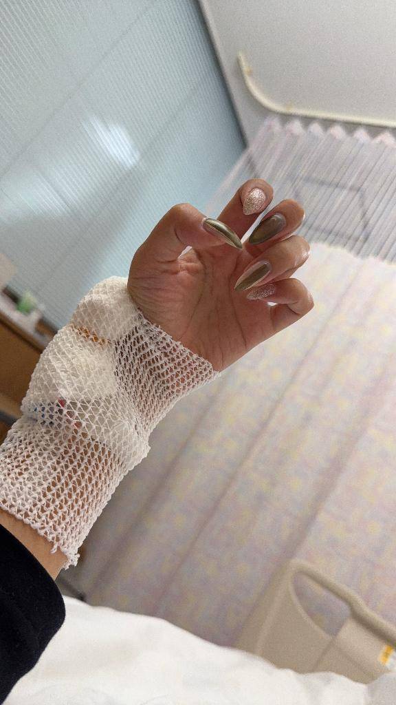 ネイル変えました?って違うかw