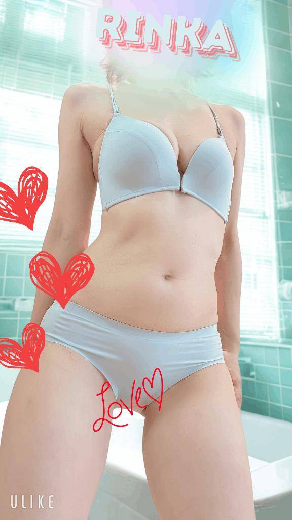 ランチブレイクに…こっそりキスを盗みに来ました////