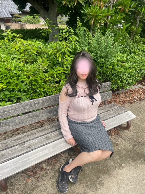 峰(みね)さん体験入店（肉姫）
