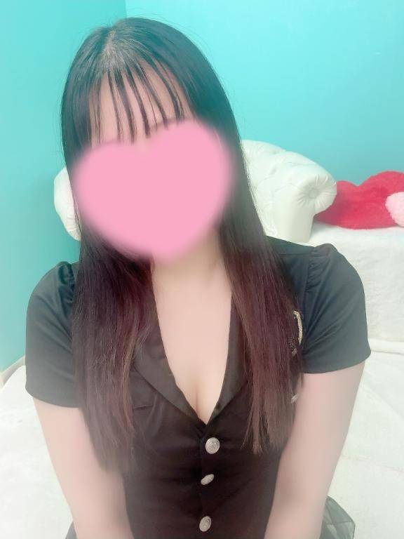 ひな♡新人（密着アロマにゃんにゃんSPA）
