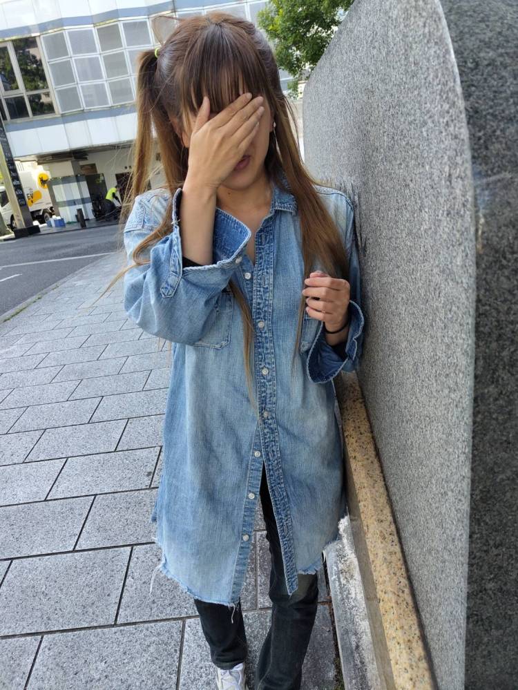 "岡山レンタル彼女💖妊娠中・育休中もお仕事できる💖2025年も素敵なデートお待ちしています💖スレンダー美人の吉田さん💖" を YouTube で見る