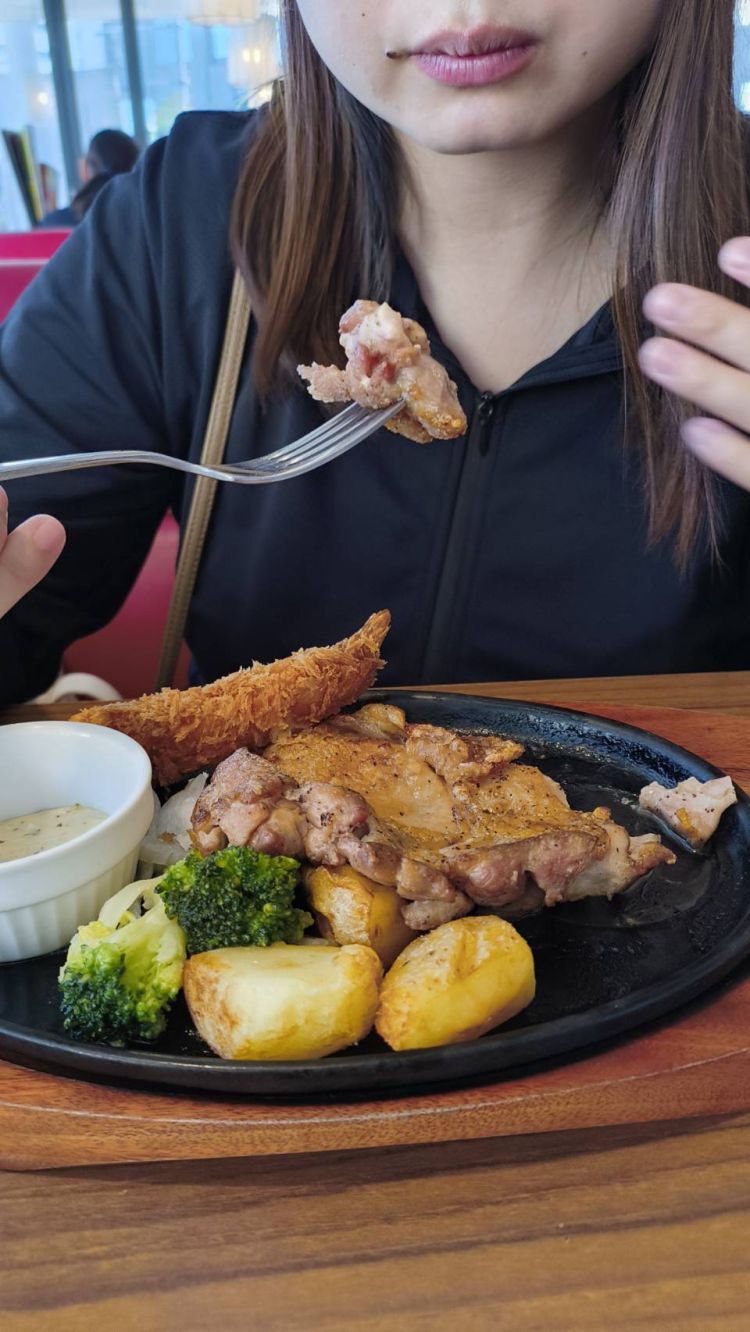 ご予約お待ちしています(^_-)-☆