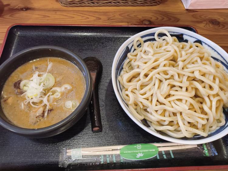 "岡山レンタル彼女💖つけ麺　大将😃妊娠中・育休中もお仕事できる💖2025年も素敵なデートお待ちしています💖母乳妊婦ママのいなさん💖" を YouTube で見る