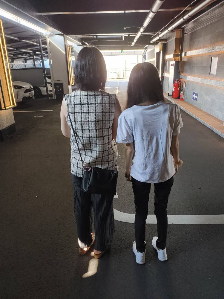 "岡山レンタル彼女💖高齢者障害者の方もお気軽呼んでください💖HPのオキニトークで女の子とやり取り出来ます💖2025年も素敵なデートお待ちしています💖川上さん＆かのえさん💖" を YouTube で見る