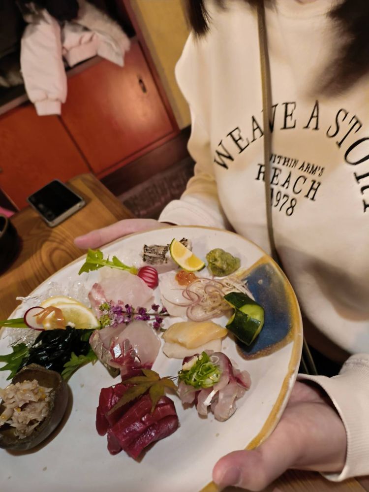 謹賀新年　お酒大好きなので飲みコースご予約もお待ちしています('◇')ゞ