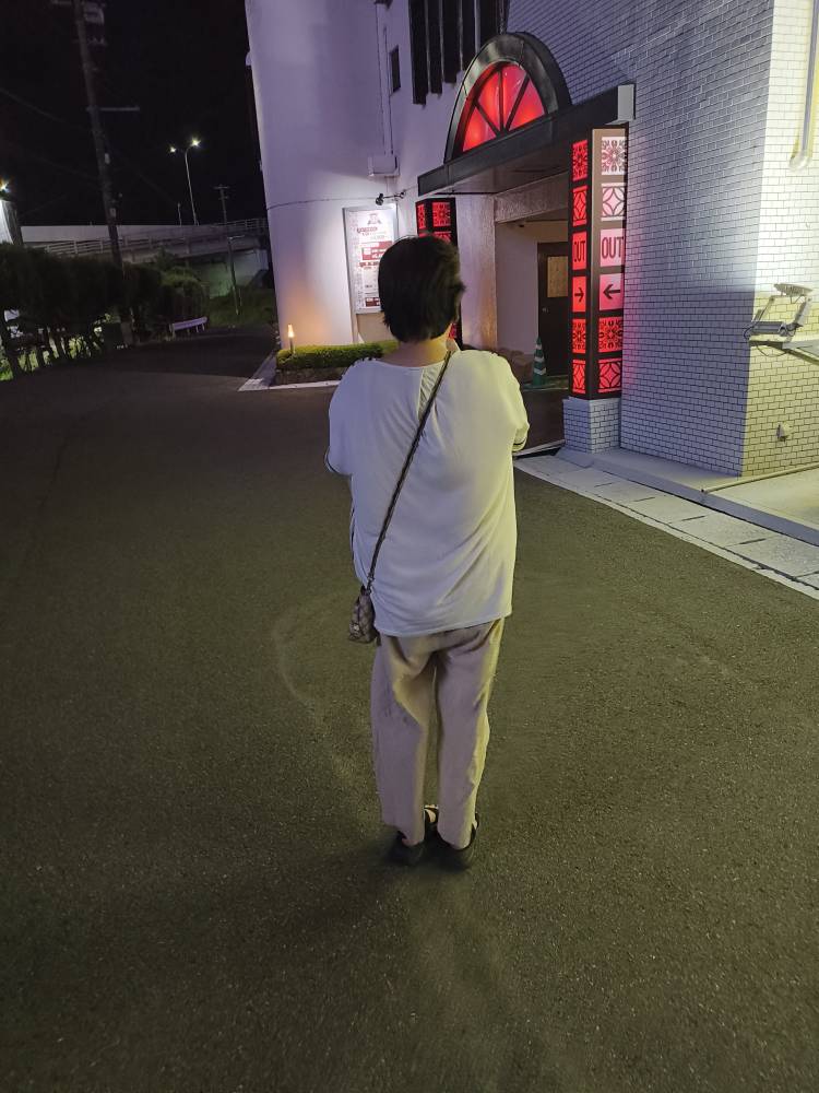 "HOTEL　XO💖高齢者障害者の方もお気軽呼んでください💖2026年も素敵なデートお待ちしています💖田島さん💖岡山人妻案内所＆岡山お見合い桜💖#岡山市" を YouTube で見る