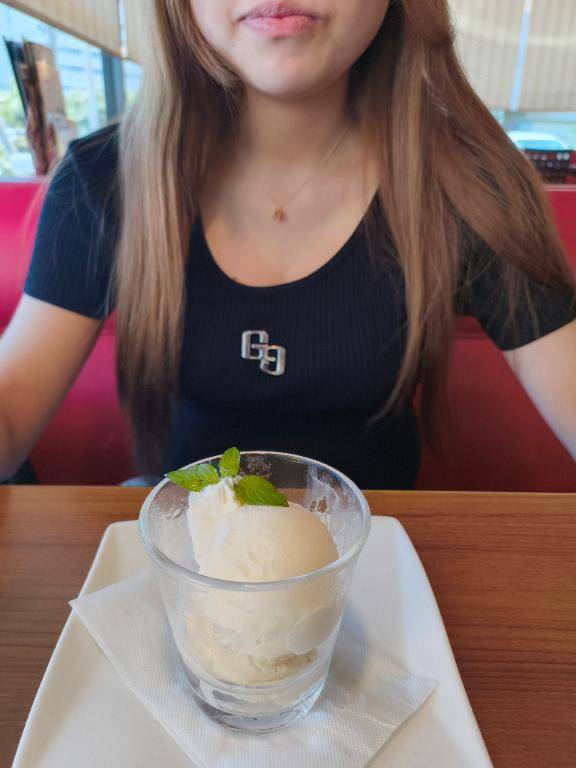 【アイドル系妊婦】いろは 19才 爆乳でめちゃ可愛い妊婦さん(岡山人妻案内所 24時間)