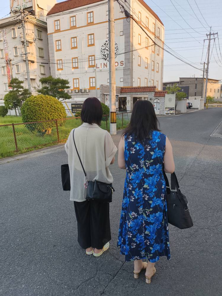 "HOTEL　リンドス💖高齢者障害者の方もお気軽呼んでください💖2026年も素敵なデートお待ちしています💖川上さん＆しのはらさん💖岡山人妻案内所＆岡山お見合い桜💖#岡山市💖" を YouTube で見る