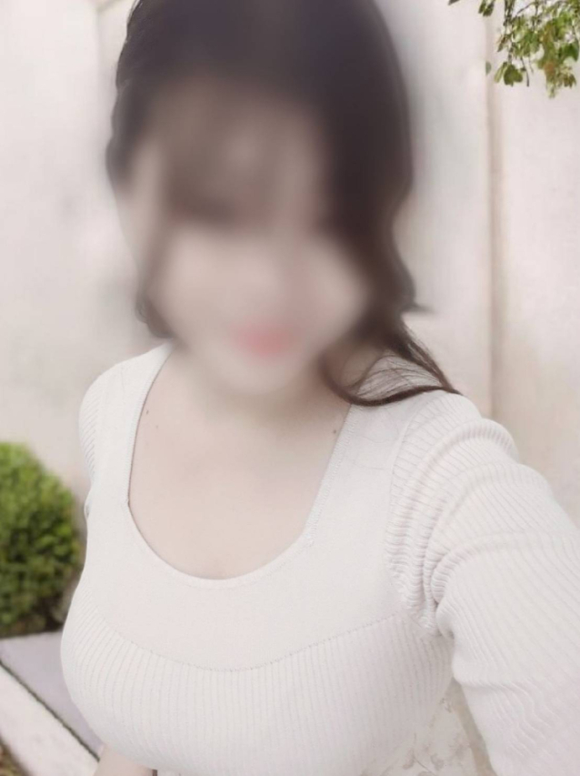 【美人】かよ 48才 爆乳でS級美人!(岡山人妻案内所 24時間)