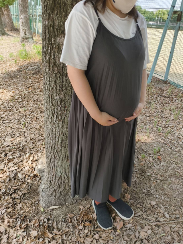  【妊婦】りん　26才　爆乳でめちゃ可愛い妊婦さん！（岡山人妻案内所 24時間）