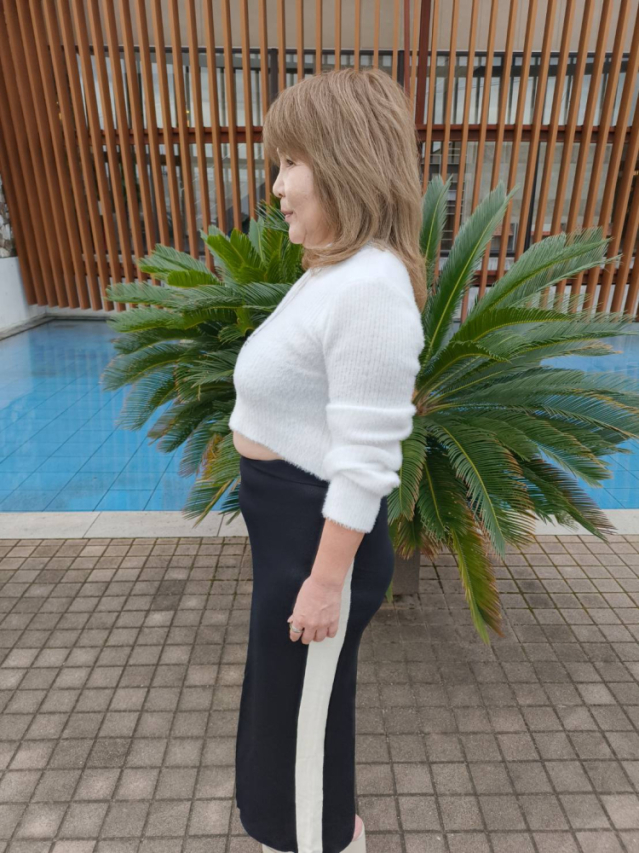 【エロ人妻】なるせ 58才 お酒飲んだらめちゃくちゃエッチになる!(岡山人妻案内所 24時間)