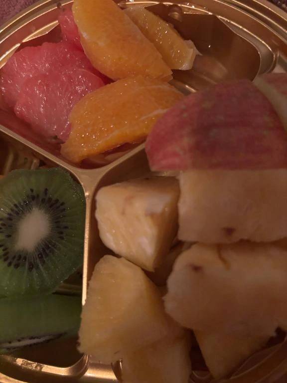 果物とあーんと君との時間🍓