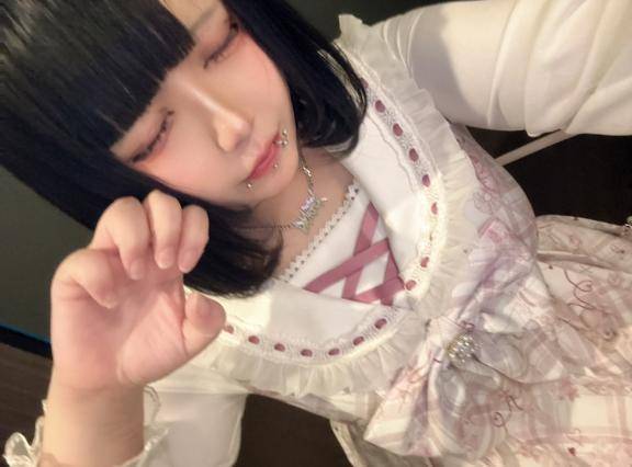 金晩🎶