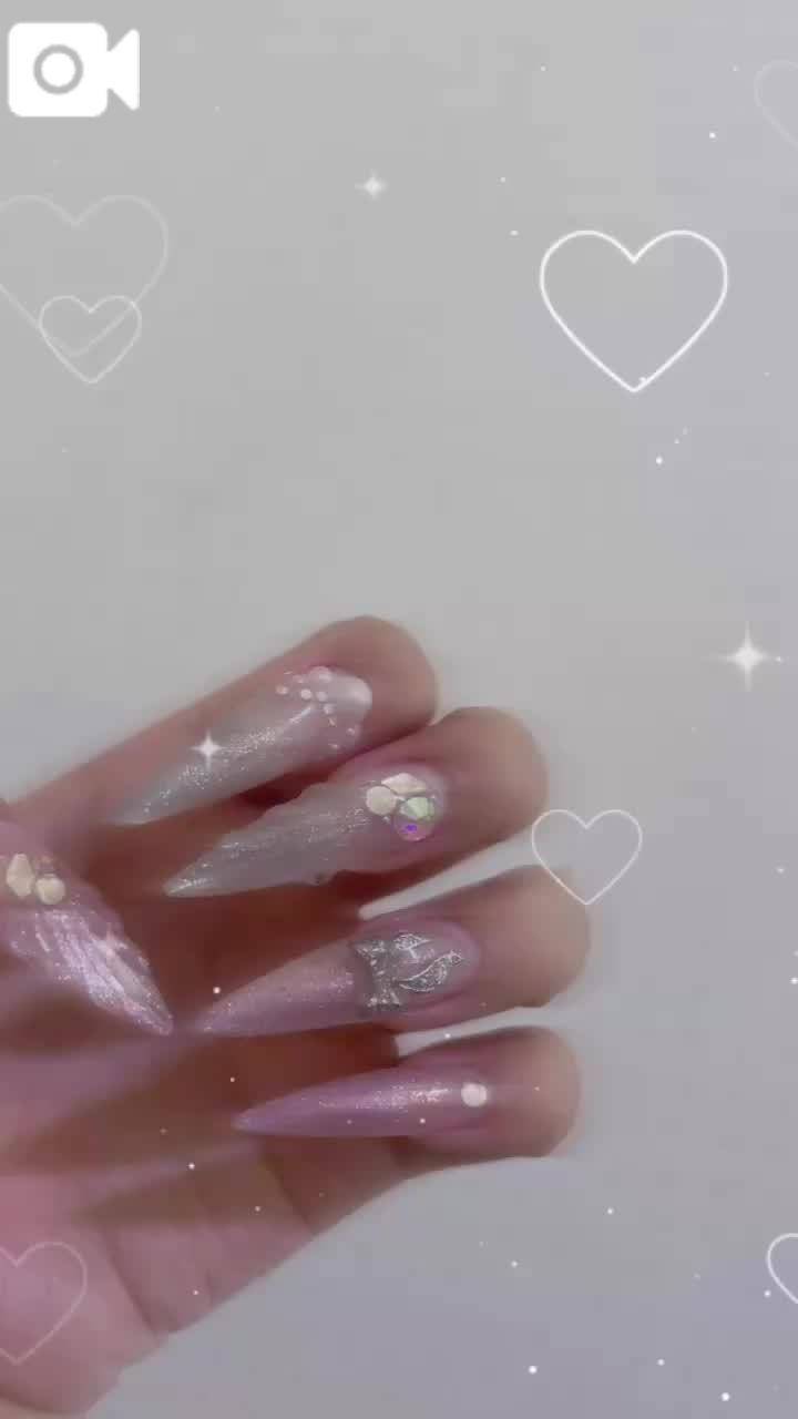 夏っぽネイルにチェンジしたよ💗明日9:00〜いるよ♪