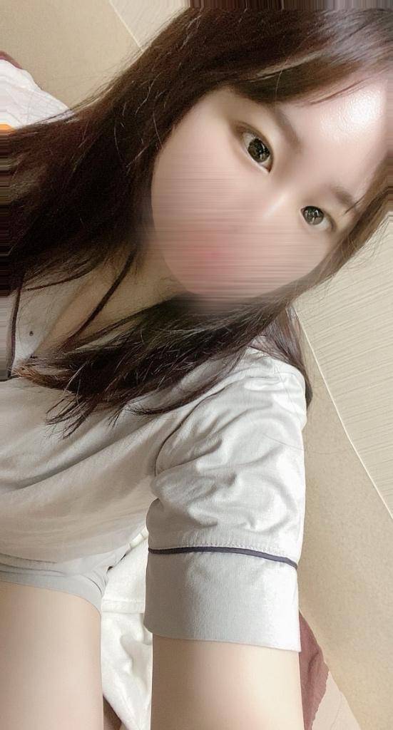 明日出勤😘