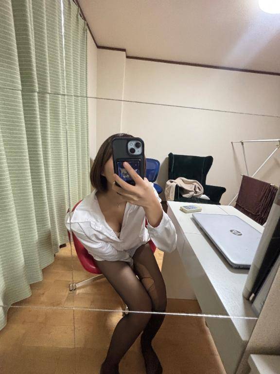 今日22時までいます?