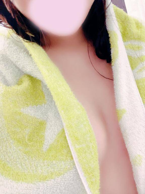 ちょっとだけならいいよ…?
