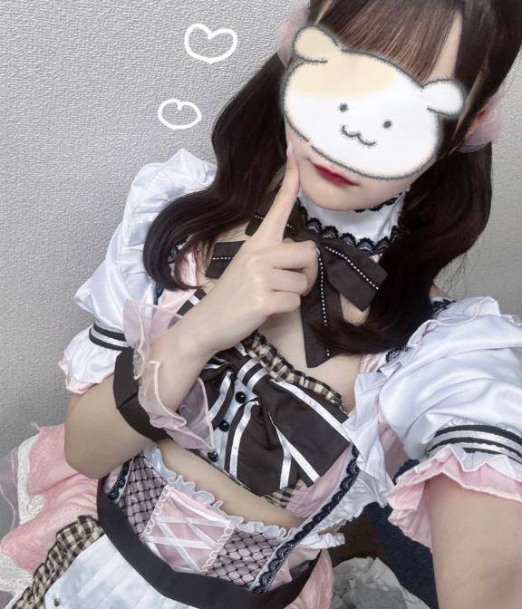 男女二人、密室、何も起きないはずもなく・・・?