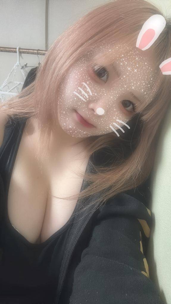 谷間(･ω･≡･ω･)