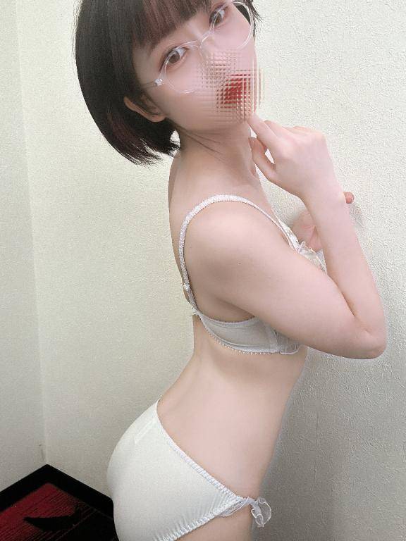 え●ちな夢から醒めて....///